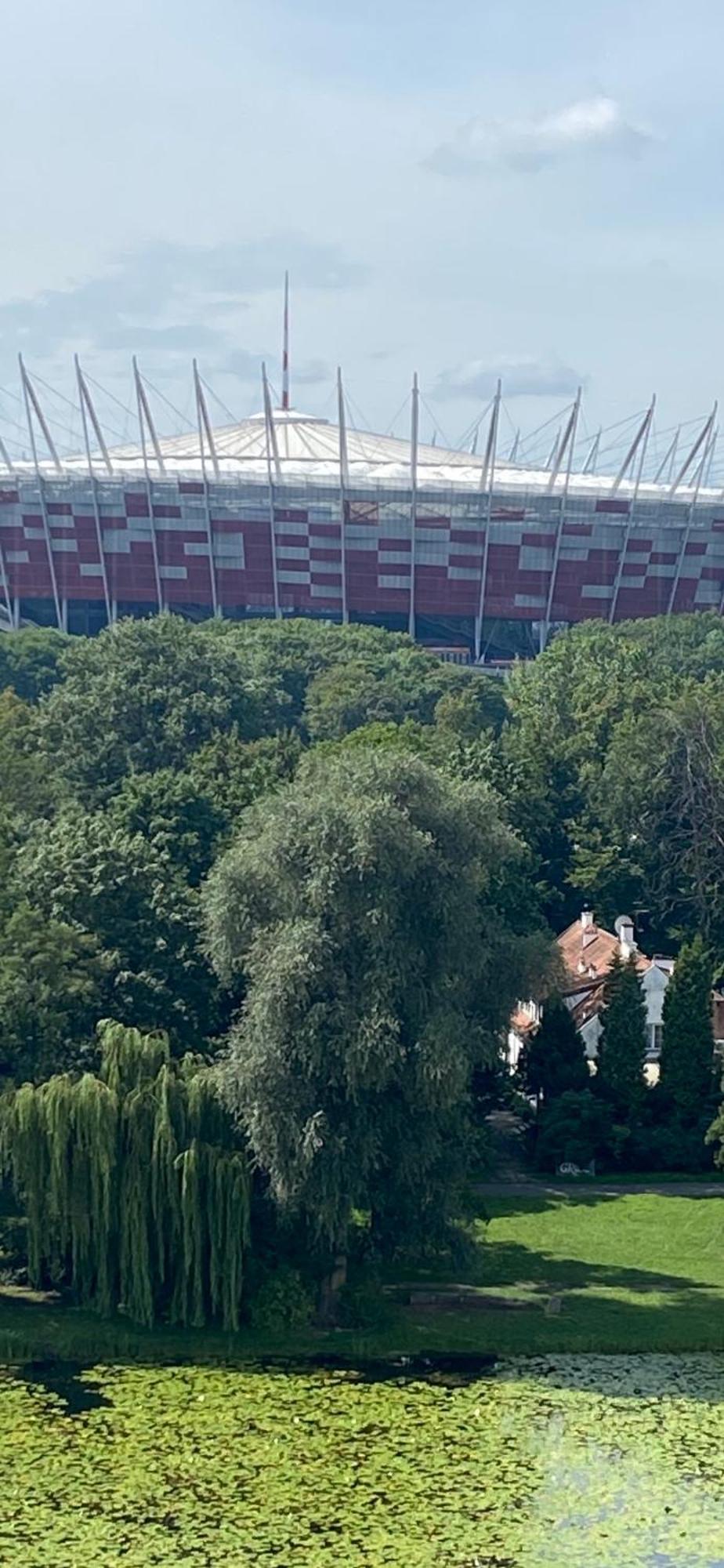 Dedek Park - Historyczny Dworek W Pieknym Parku Skaryszewskim Obok Stadionu Narodowego Warschau Buitenkant foto